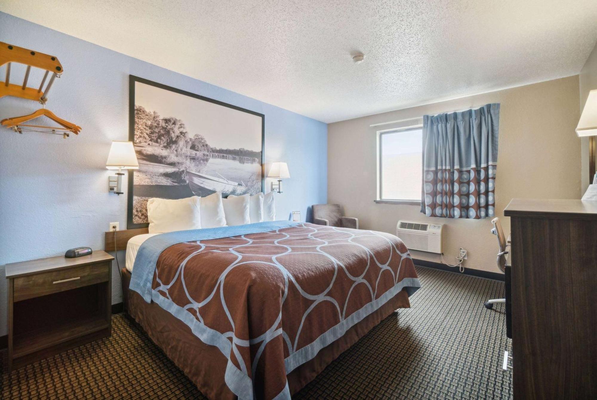 Super 8 By Wyndham Kenosha/Pleasant Prairie Hotel Exterior photo
